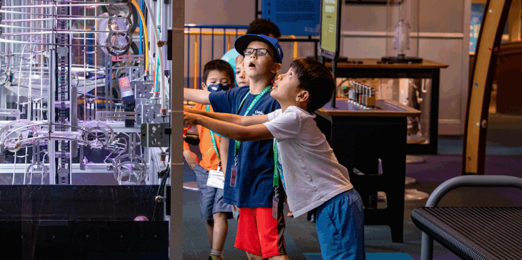 Ann Arbor Hands-On Museum stem displays