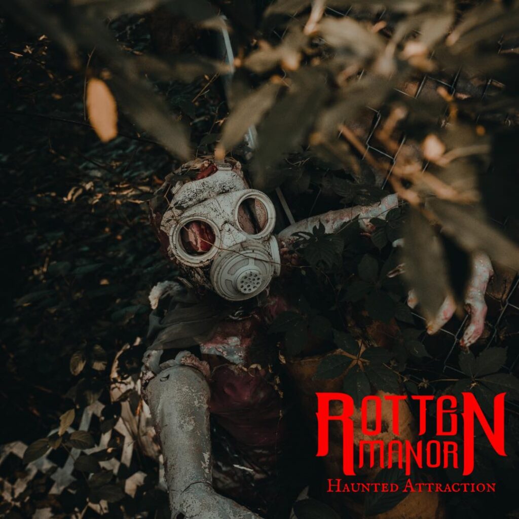 masked man from rotten manor haunted attraction