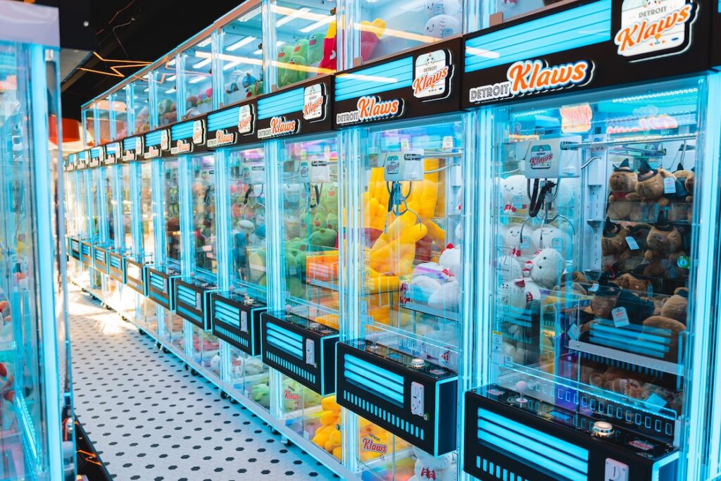 Arcade - Detroit Klaws claw machines with stuffed animal prizes