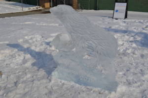 Bear-sculpture-Berkley-WinterFest