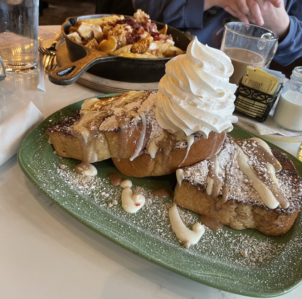 sin-a-mon french toast from avenue brunch house