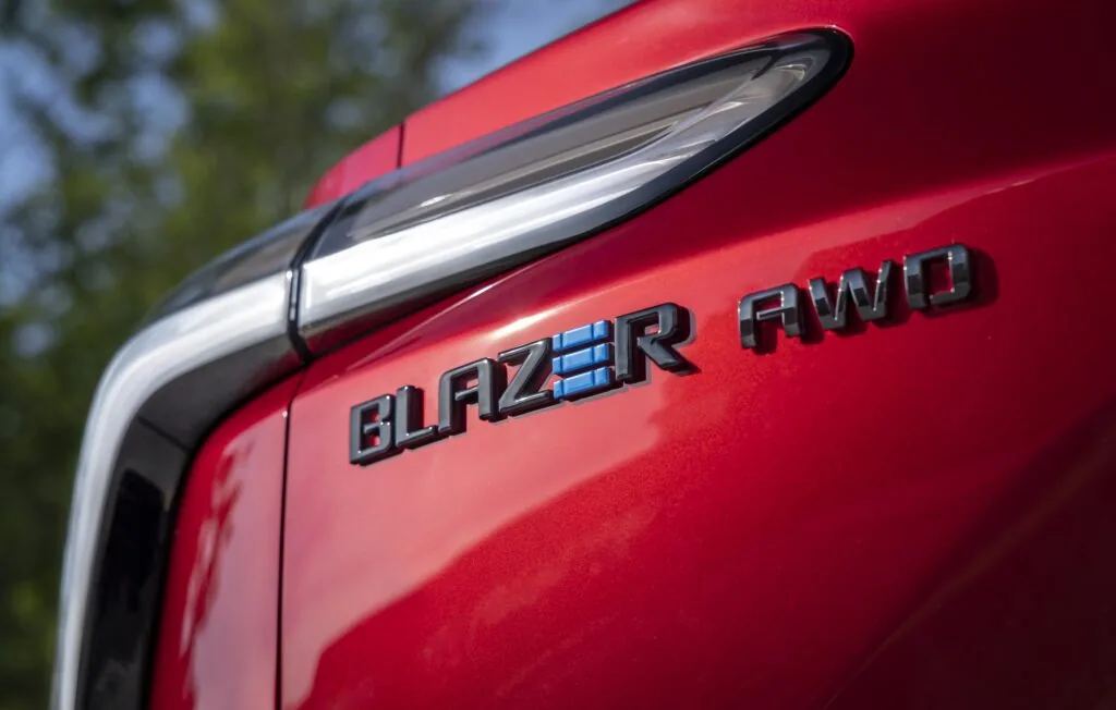 blazer ev awd emblem