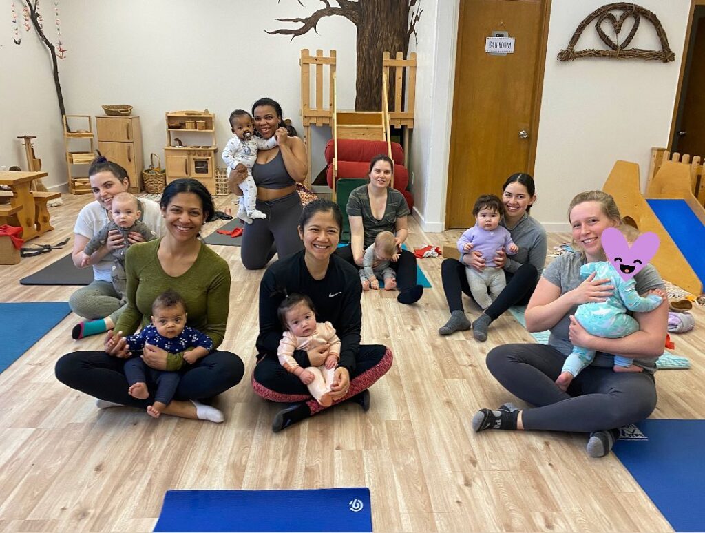 mom and baby yoga class at nature's playhouse