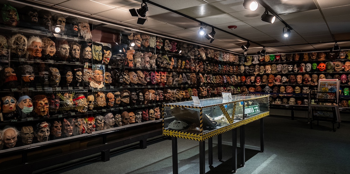 Mythos Museum in Pontiac - display of Halloween masks