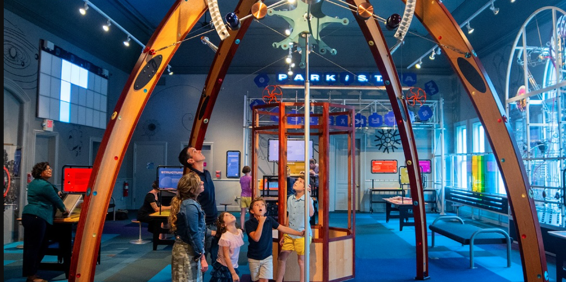Ann Arbor Hands-On Museum stem displays
