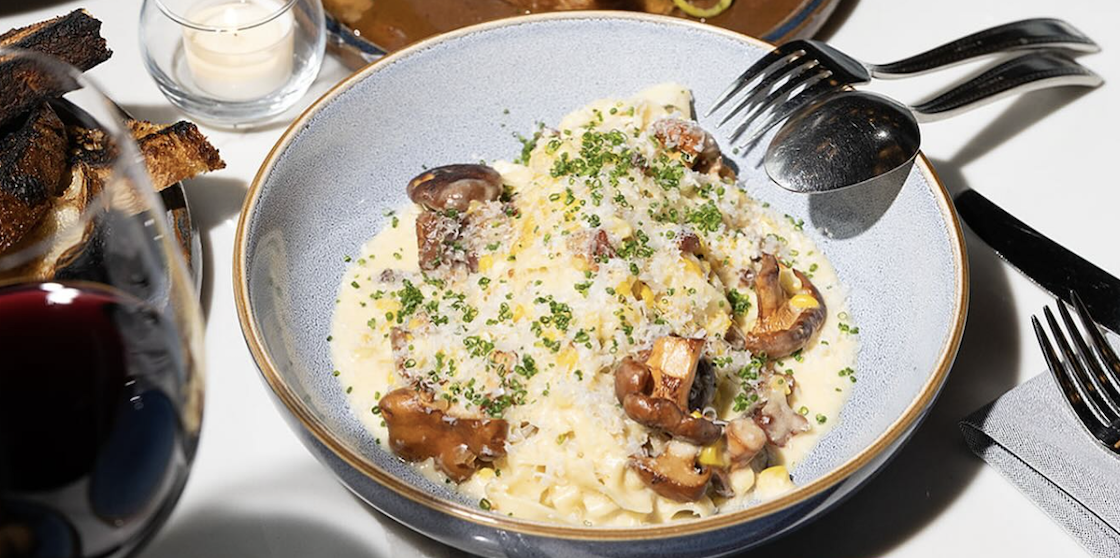 winter meals - Bar Pigalle mushroom pasta