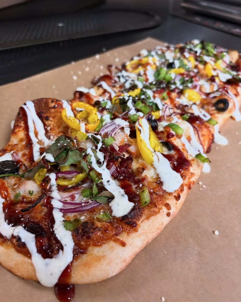 Barbecue ranch pizza from Toss & Sauce